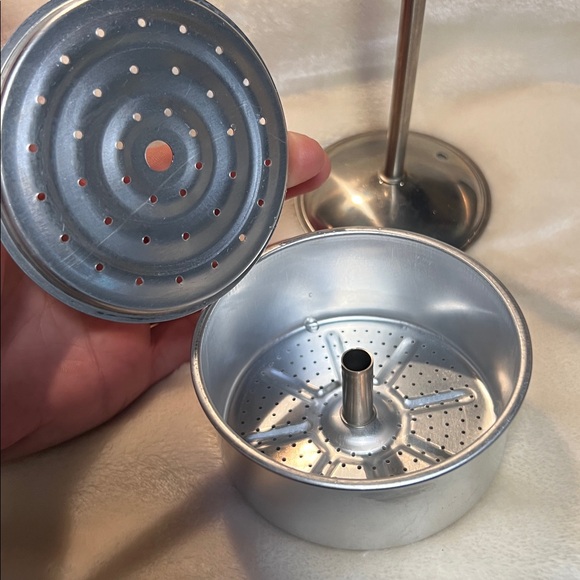 TEMPTATIONS BY TARA ☕️ RED FLORAL LACE OVEN/STOVETOP SAFE PERCULATOR COFFEE POT - Picture 9 of 13